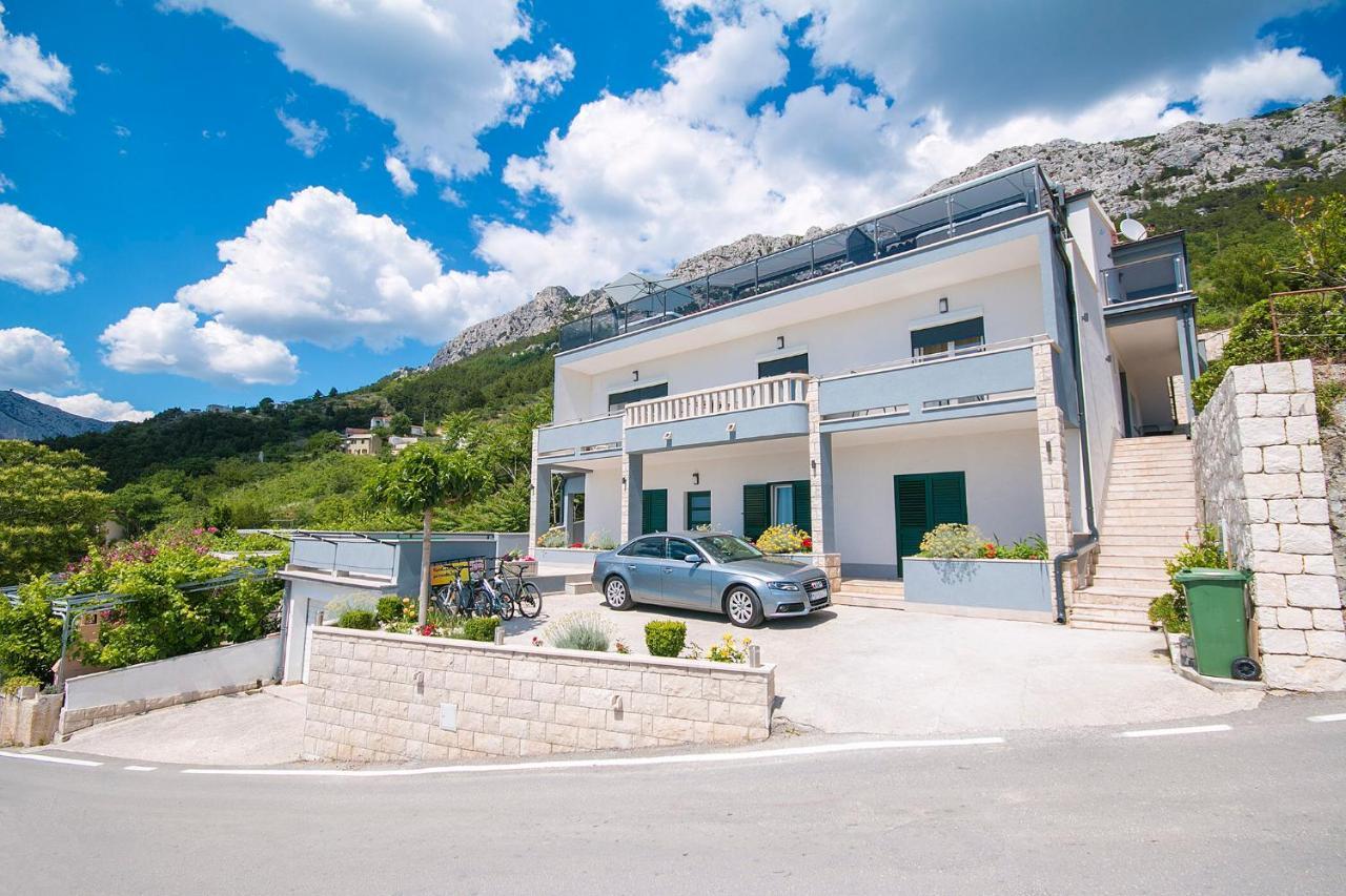 Apartments Vila Nadalina Delux Brela Exteriér fotografie