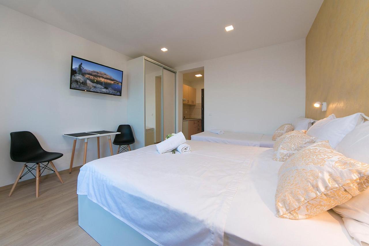 Apartments Vila Nadalina Delux Brela Exteriér fotografie
