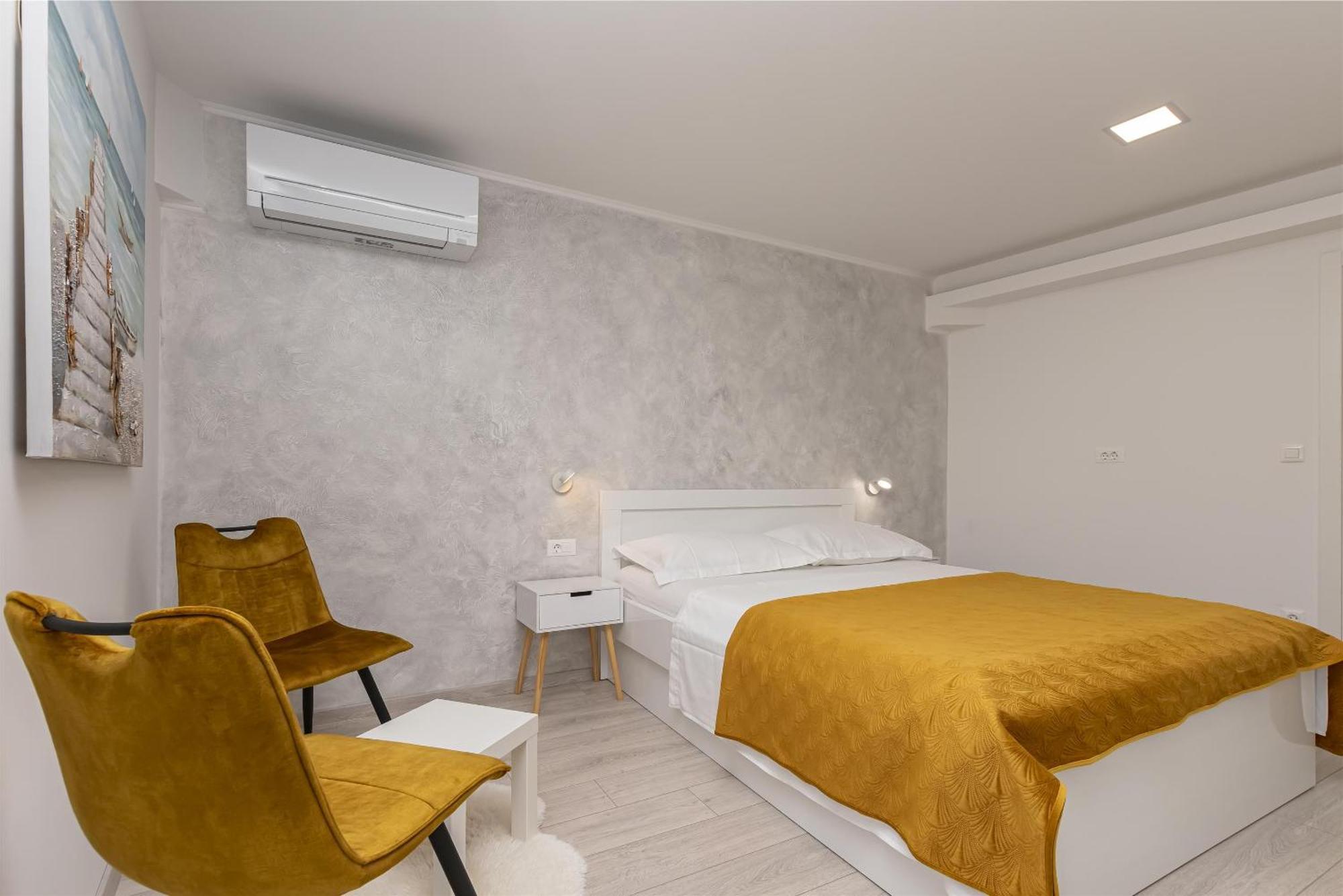 Apartments Vila Nadalina Delux Brela Exteriér fotografie